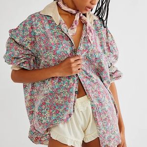 Magnolia Pearl Floral Boyfriend Shirt